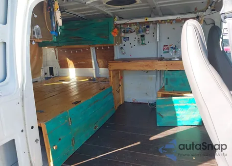 1996 Dodge Ram Van B1500 z USA, uszkodzony, nr VIN 2B7HB11X0TK127106